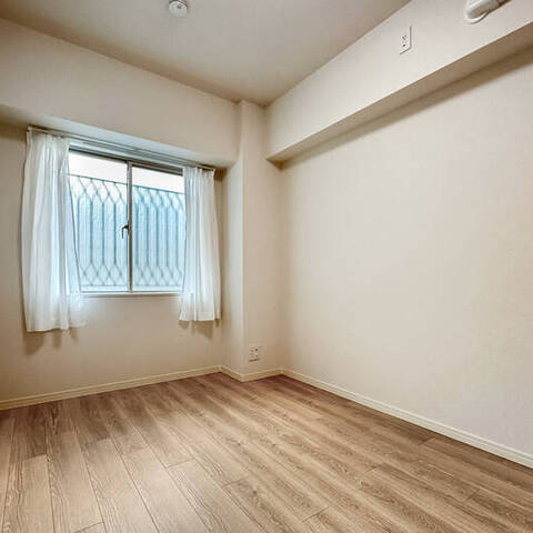 日商岩井鶴見マンションの室内写真