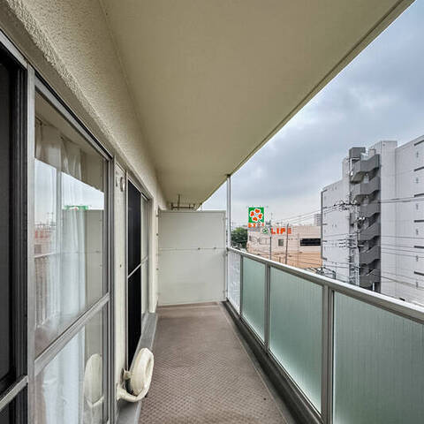 日商岩井鶴見マンションの室内写真
