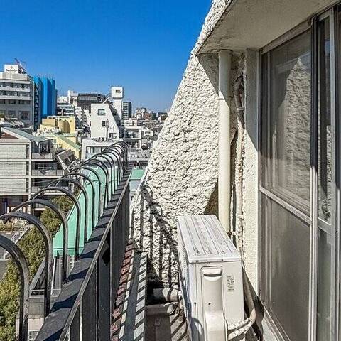 秀和松濤レジデンスの眺望・バルコニー写真