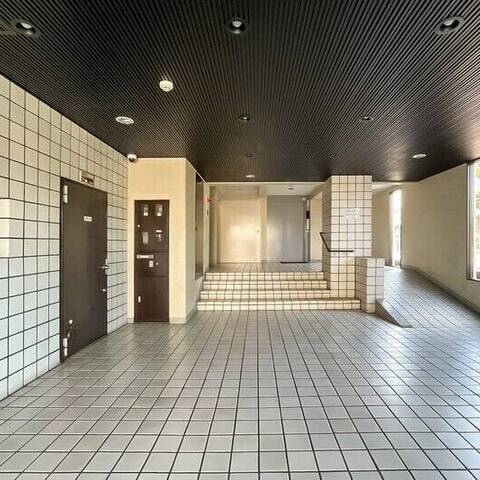 方南サンハイツの建物・共用部写真
