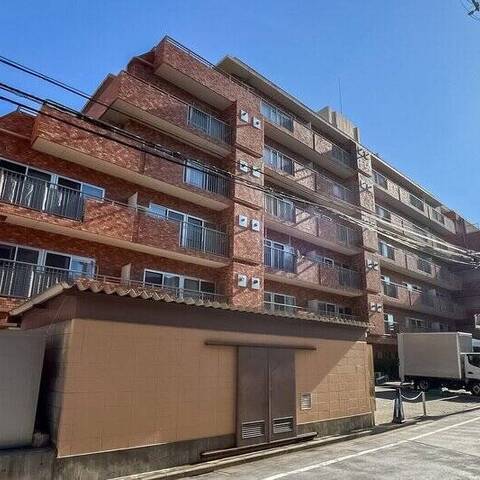 信濃町ハイムの建物・共用部写真