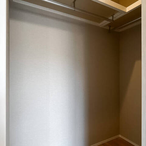 日商岩井弥生町マンションの室内写真