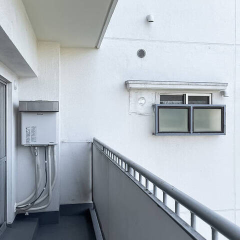 日商岩井弥生町マンションの室内写真