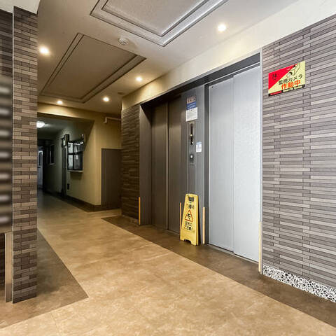 日商岩井弥生町マンションの室内写真