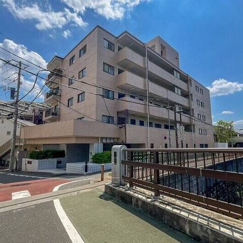 方南サンハイツの建物・共用部写真