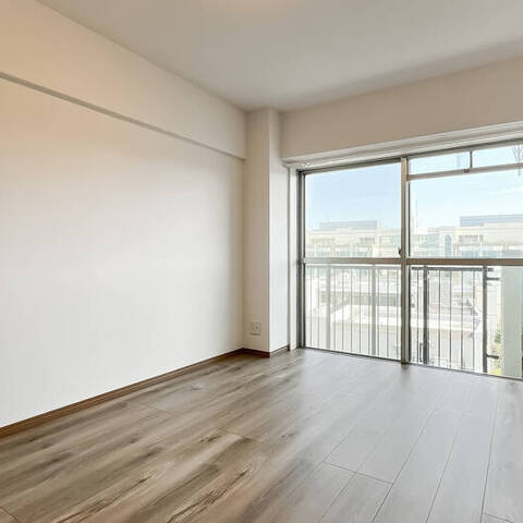 板橋中台マンションの室内写真