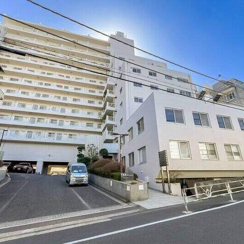広尾マンションの建物・共用部写真