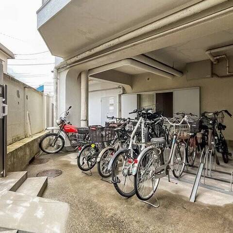 ビュラ田園調布の建物・共用部写真