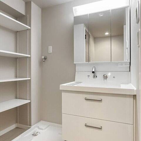 調布シュロスの室内写真