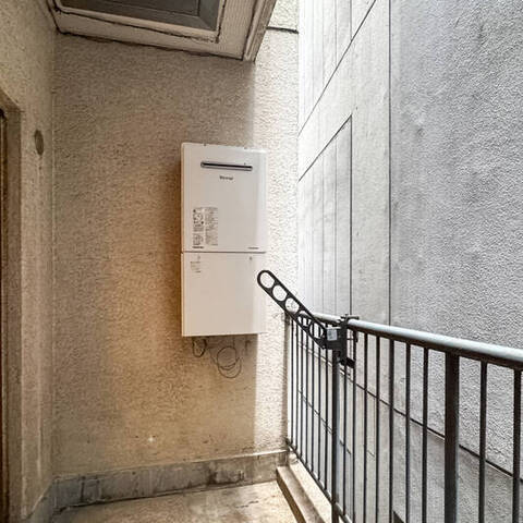 阿保日興ロイヤルパレス二番町の室内写真