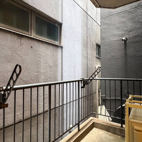 阿保日興ロイヤルパレス二番町の室内写真