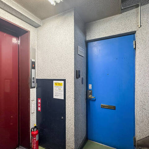 阿保日興ロイヤルパレス二番町の室内写真