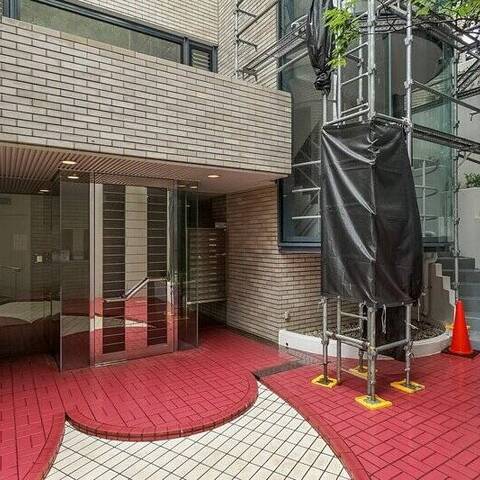スカーラ代々木上原の建物・共用部写真