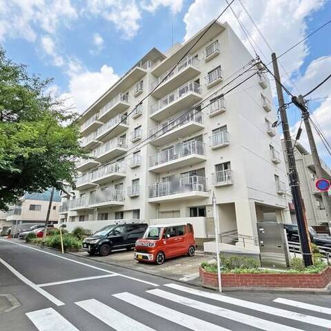 下馬スカイマンションの建物・共用部写真