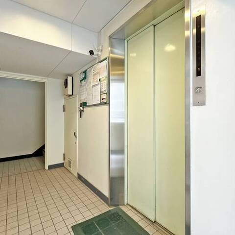 下馬スカイマンションの建物・共用部写真