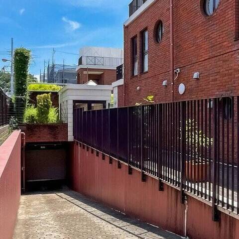 デュークスカーラ成城の建物・共用部写真
