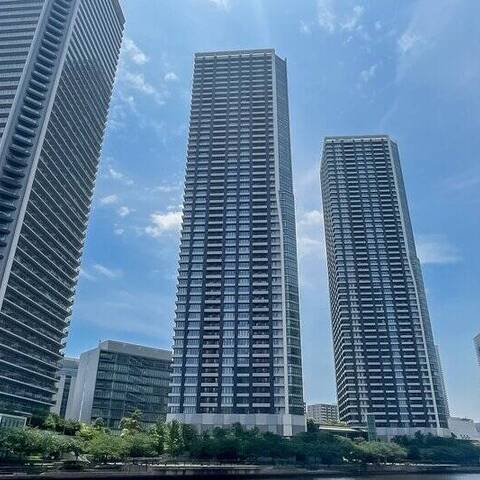 DEAX TOURS（ドゥトゥール）の室内写真