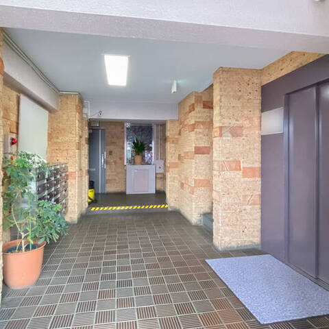 ファミリーパーク上用賀の室内写真