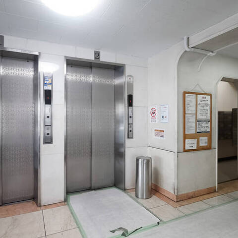 ロイヤルパレスの建物・共用部写真