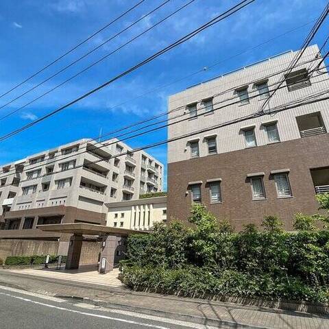 クレッセントバードスクエアの室内写真