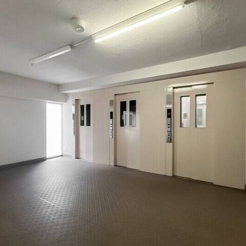 東陽町ハイホームA棟の建物・共用部写真