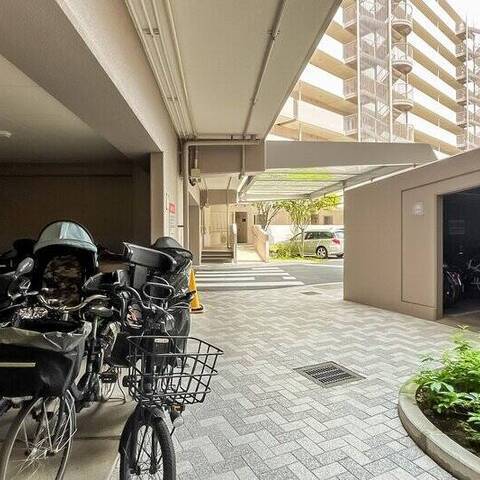 加賀ガーデンハイツの建物・共用部写真