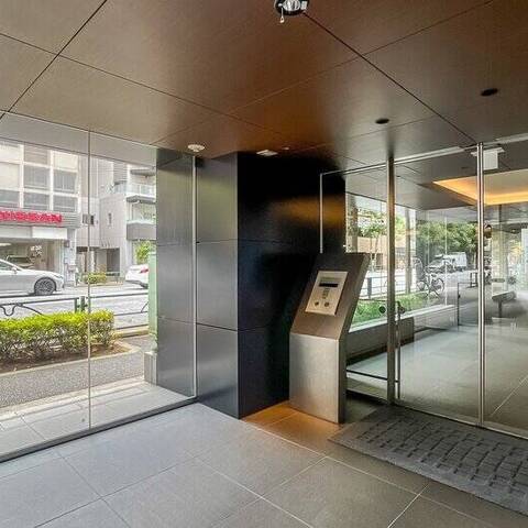 ジオ御苑内藤町の室内写真