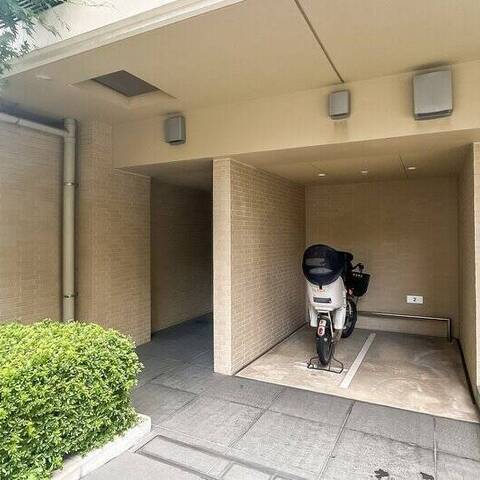 ジオ御苑内藤町の室内写真
