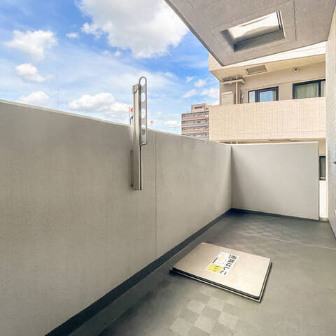 IARETH西日暮里の室内写真