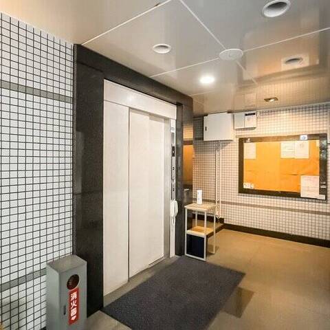 ユニーブル三軒茶屋の建物・共用部写真