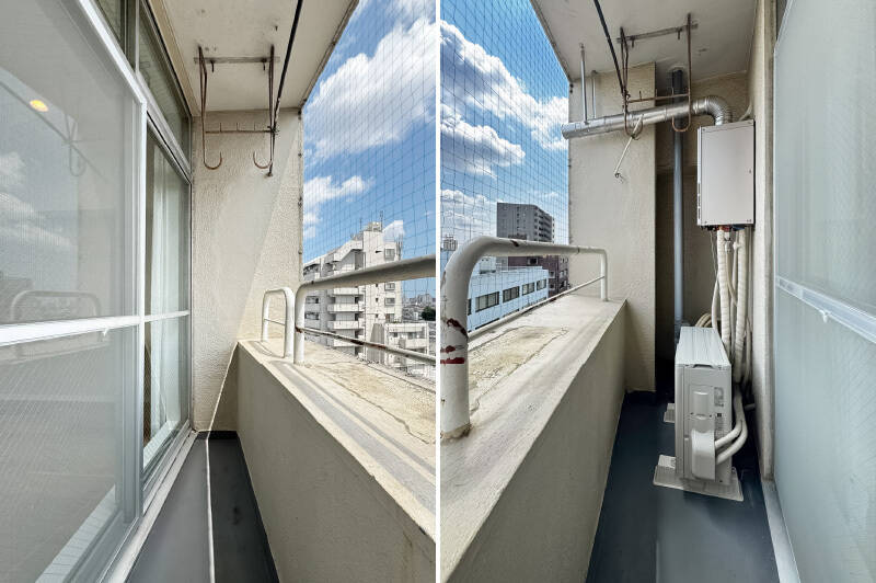 物干し金具が備わったバルコニー。防鳥ネットが掛かっており、鳥の侵入を防ぎます。