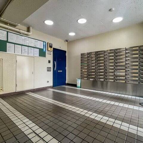 日商岩井第2方南町マンションの室内写真