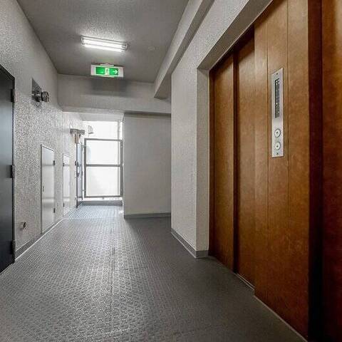 日商岩井第2方南町マンションの室内写真