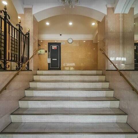 秀和第二自由が丘レジデンスの建物・共用部写真