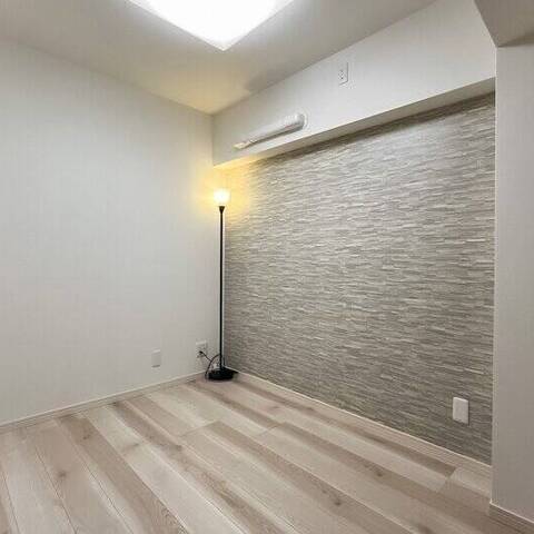 メガロン仲六郷の室内写真