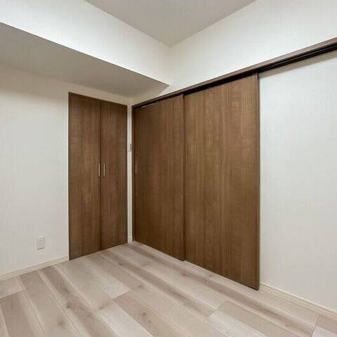 メガロン仲六郷の室内写真