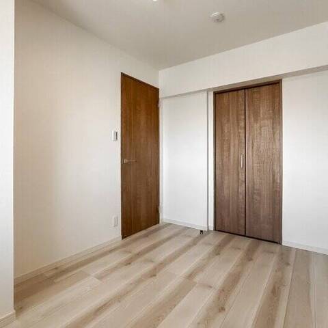 メガロン仲六郷の室内写真