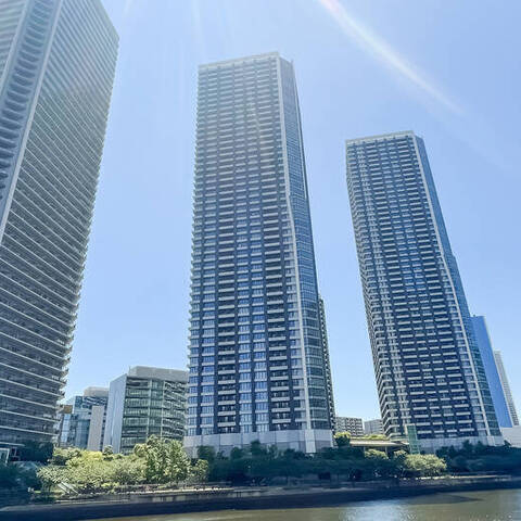 DEAX TOURS（ドゥトゥール）の室内写真