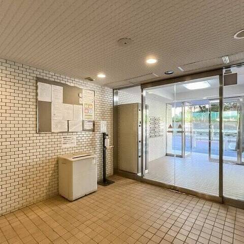 日興ロイヤルパレス西麻布の建物・共用部写真