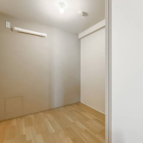 秀和松濤レジデンスの室内写真