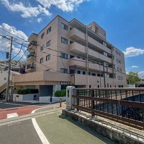 方南サンハイツの建物・共用部写真