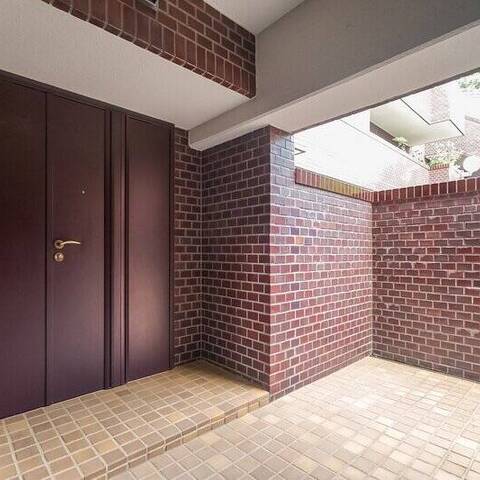 ネオハイツヴェルビュの建物・共用部写真