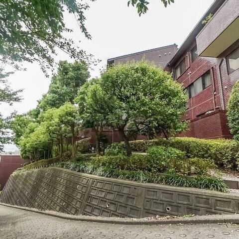 ネオハイツヴェルビュの建物・共用部写真