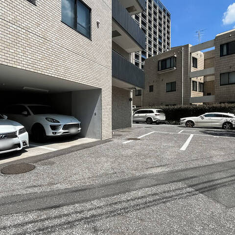 南青山パークマンションの室内写真