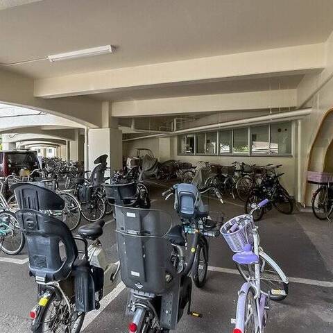 武蔵野グリーンタウンC棟の室内写真