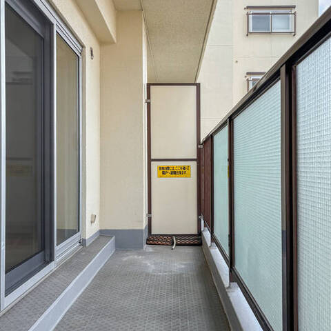 日商岩井第2方南町マンションの室内写真