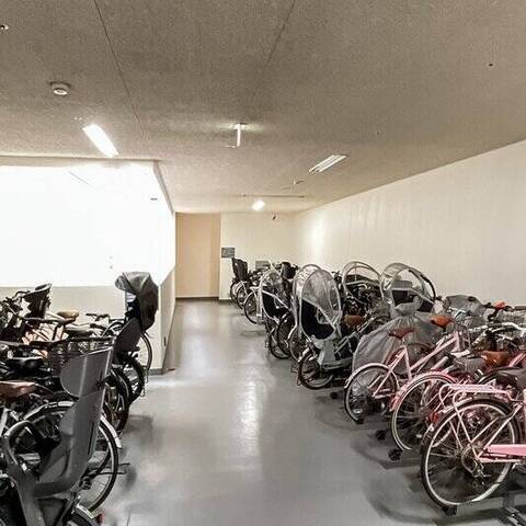 グローリオ蘆花公園テラス棟の室内写真