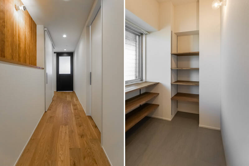 <b>左・</b>リビングの建具はブラックで空間を引き締めます。その他の建具は白でまとまっていてスッキリ!/<b>右・</b>玄関入って左側はSIC(シューズインクローゼット)。可動式の棚には、お気に入りのスニーカーを並べましよう。ベビーカーも畳まずに置けそうな広さがあります。