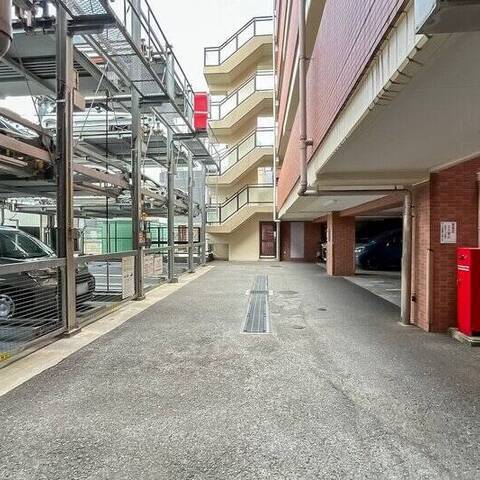 妙蓮寺三和プラザの室内写真