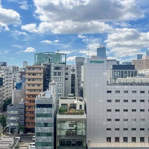 ベラカーサ秋葉原の室内写真